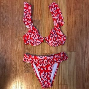 NWOT LOST INK RUFFLE FLORAL BIKINI